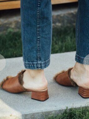 Suzanne Rae Faux Lizard With Faux Mink Lining Mules Slides 7.5 Brown Block Heel